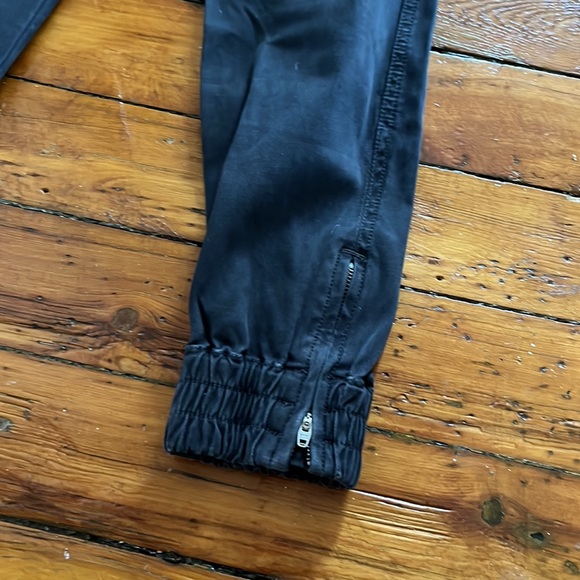 Spanx twill joggers, washed black - Picture 5 of 5